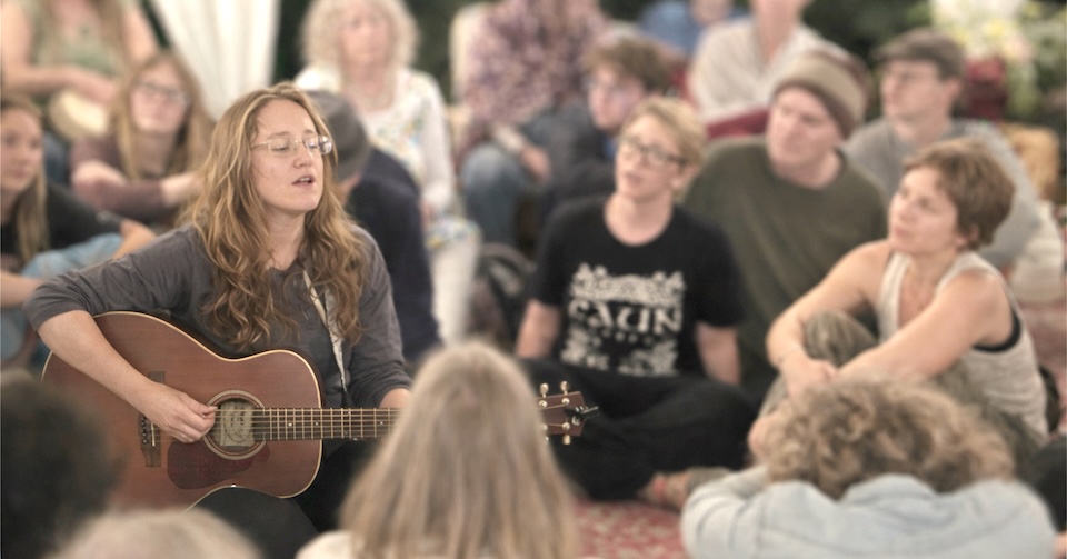 An Evening with Katie Sontag — Intimate House Concert